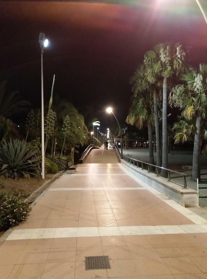 First line beach sea view Estepona Exterior foto