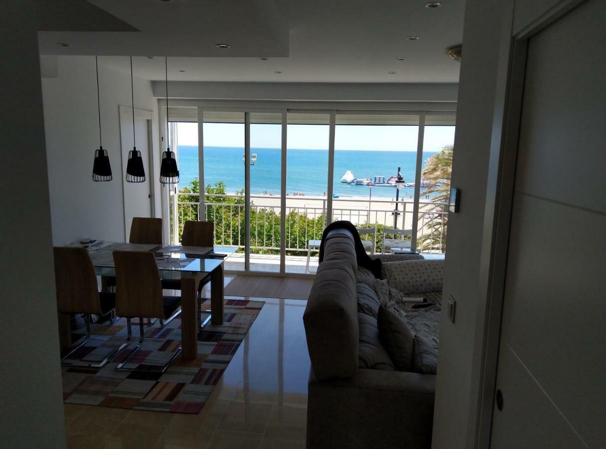 First line beach sea view Estepona Exterior foto