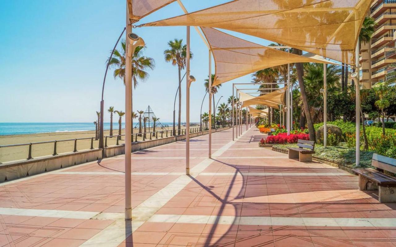 First line beach sea view Estepona Exterior foto